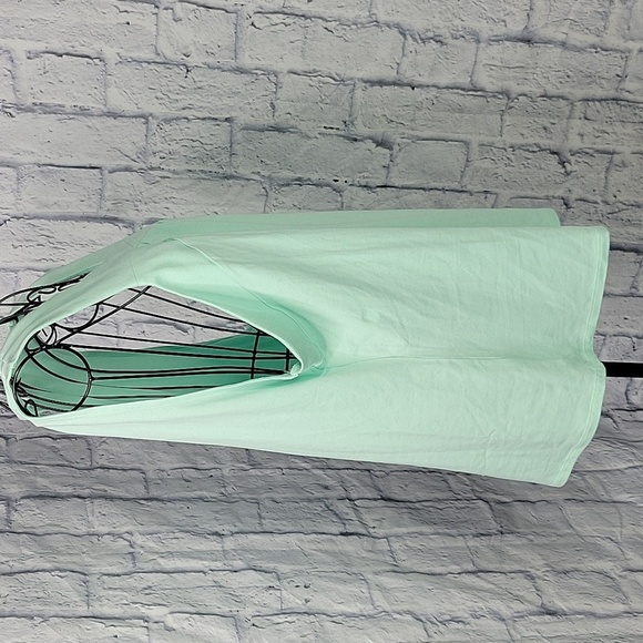 WHITE HOUSE BLACK MARKET Lime Green Sleeveless Blouse XL‎ - Picture 3 of 6